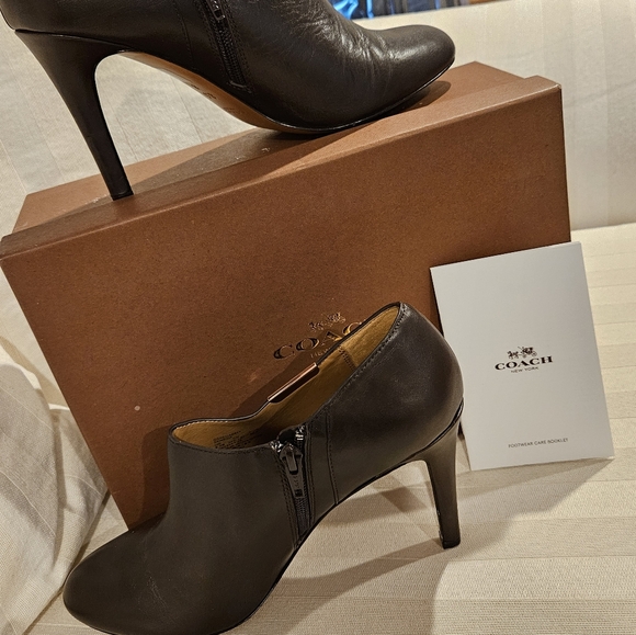 Coach booties - Picture 3 of 6